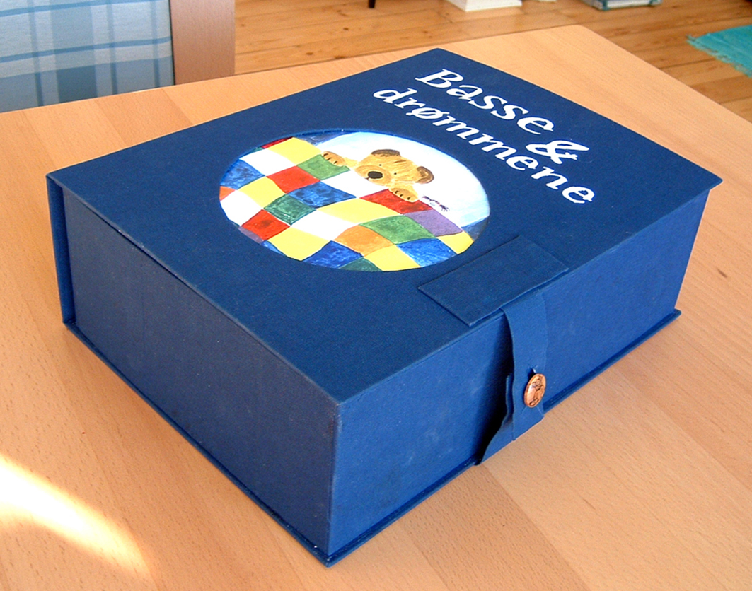 Håndfremstillet bog